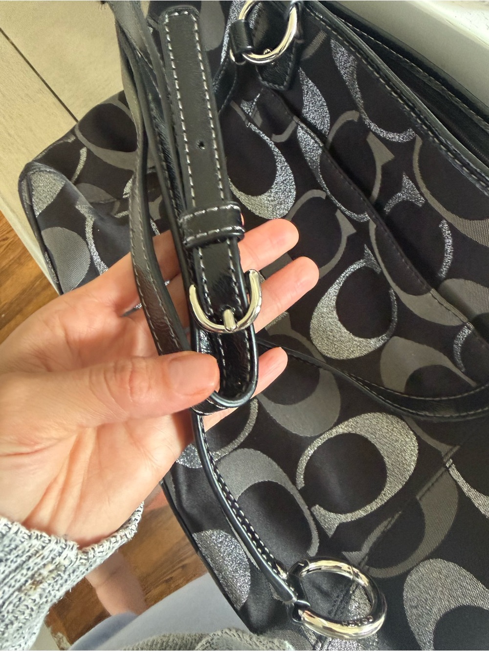 Coach Black and Gray Signature Tote with Detachable Wristlet - Picture 8 of 9